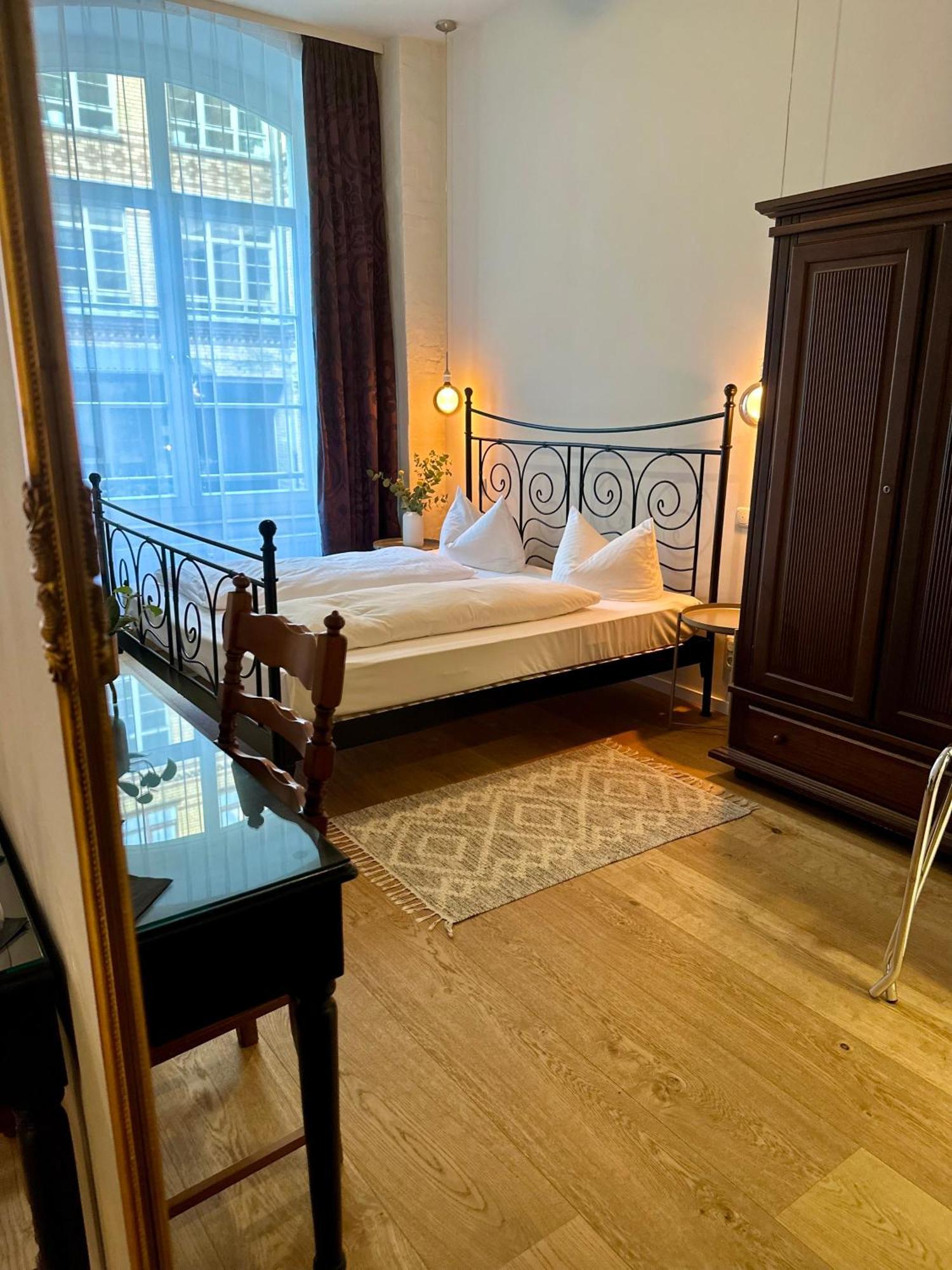 Cinderella.Kreuzberg Hotel Berlin Luaran gambar